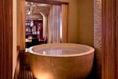 Tub